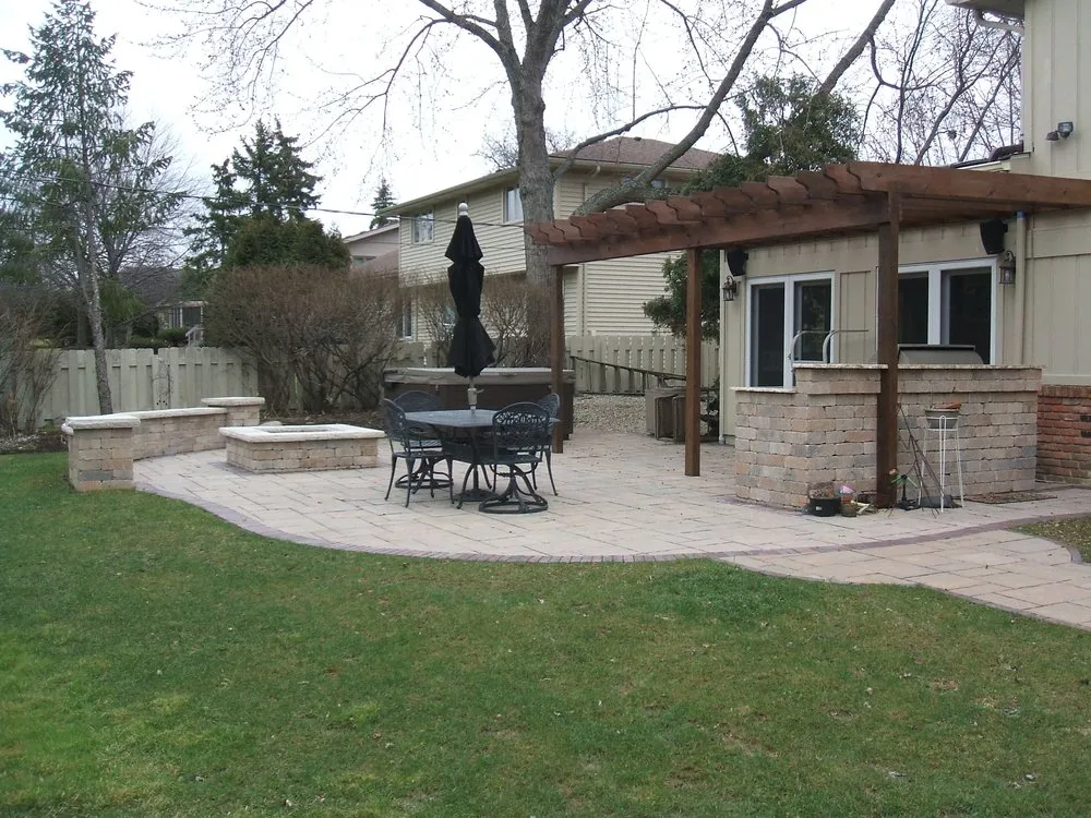 Local yard maintenance in Cleveland, OH by Eastside Landscaping