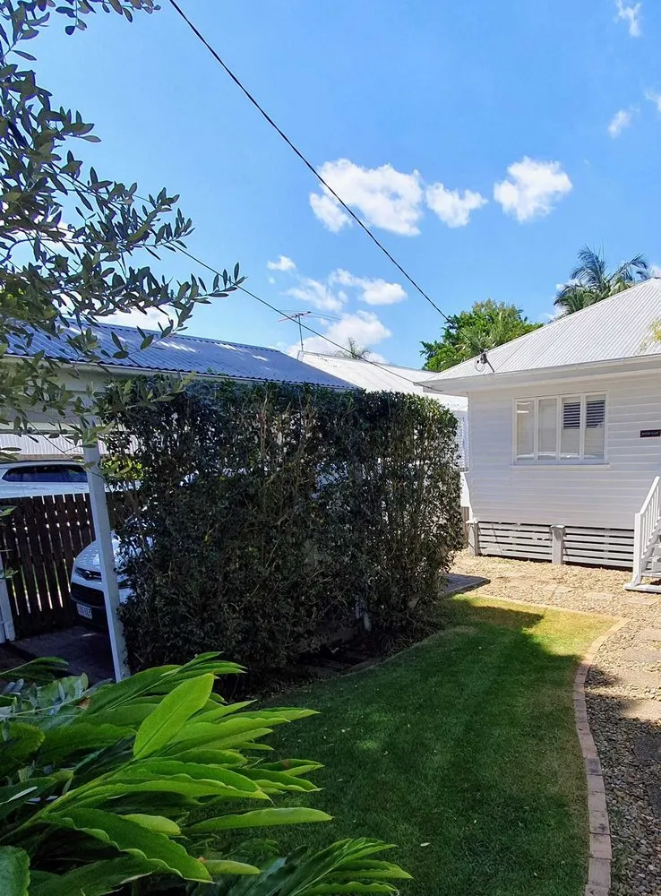 Expert residential landscaping for homes across Philadelphia, PA - Eastwick Lawn Services