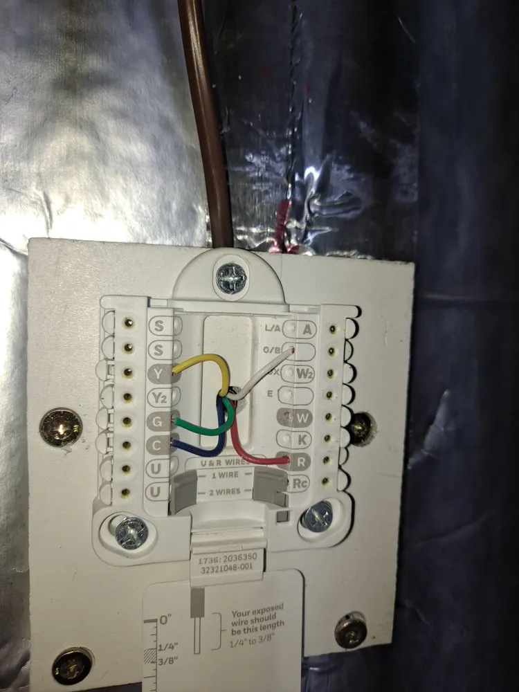 Custom lawn care service experts serving Columbia City, IN - Eastwood Services