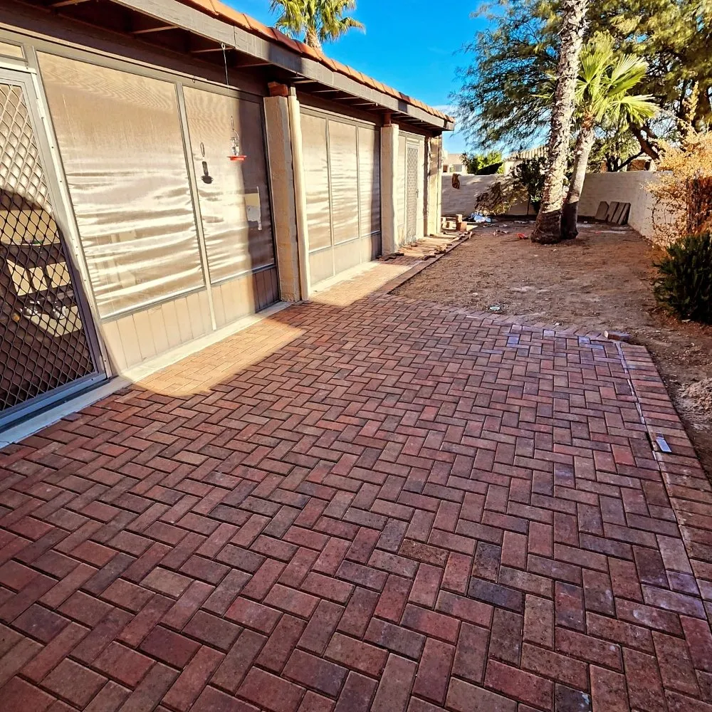 Professional yard maintenance in Tucson, AZ - Easy AZ Landscaping LLC