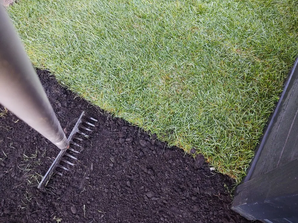 Custom outdoor landscaping in Huntingtown, MD - Easy Breezy Lawn Service