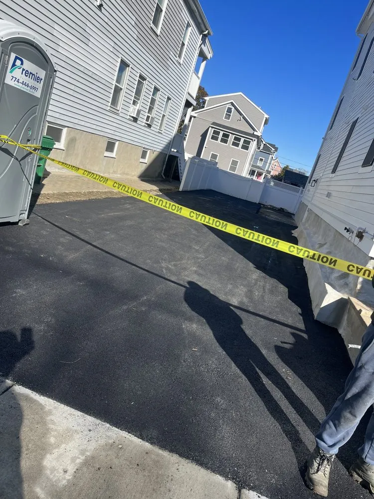 Top-rated garden landscaping in Lowell, MA by Easy choice landscaping and services