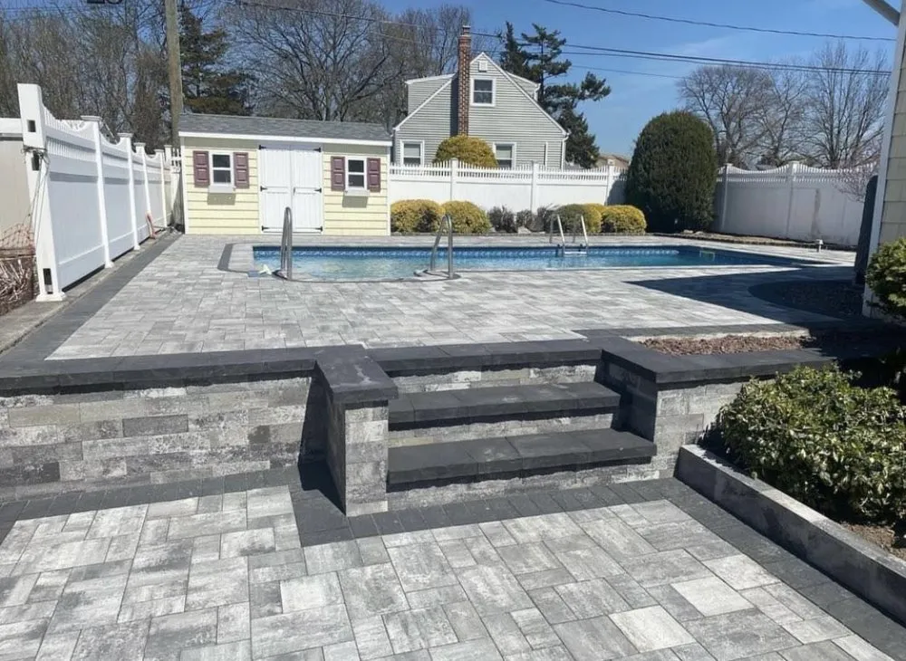 Custom outdoor landscaping experts serving Lowell, MA - Easy choice landscaping and services