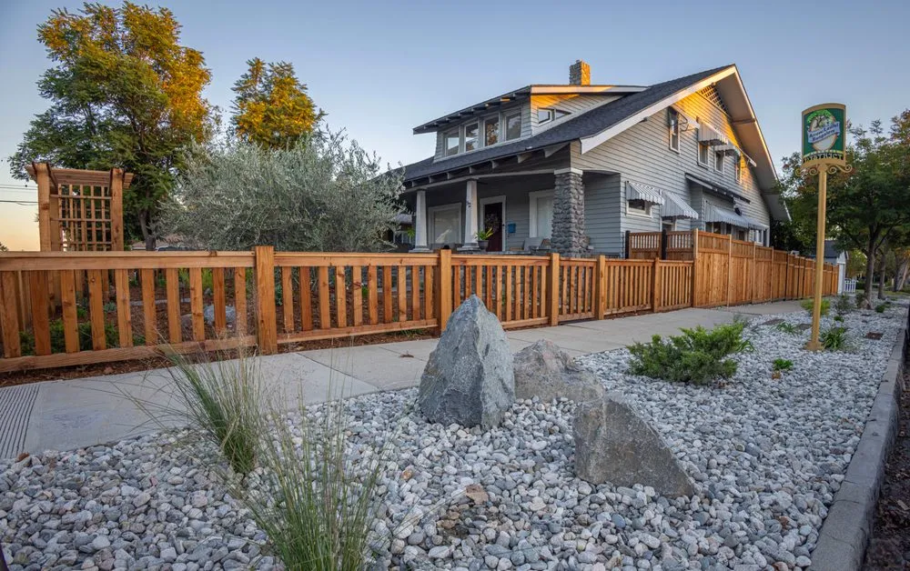 Custom residential landscaping with custom design in Mira Loma, CA by Easy Green Landscaping