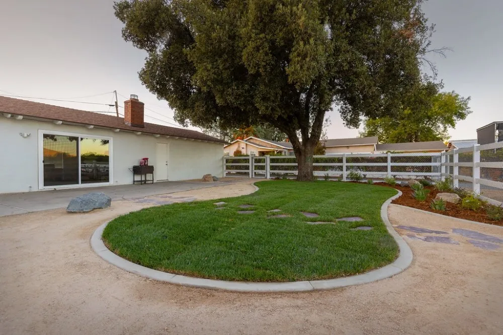 Top-rated landscaping services in Mira Loma, CA by Easy Green Landscaping