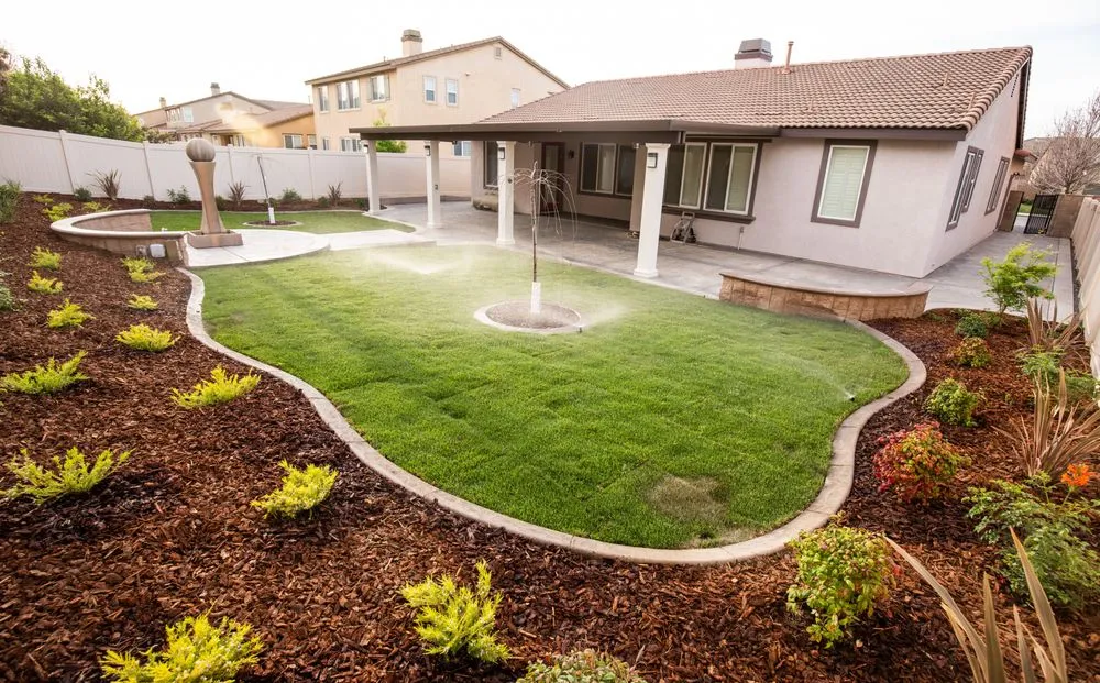 Top-rated lawn mowing service in Mira Loma, CA by Easy Green Landscaping