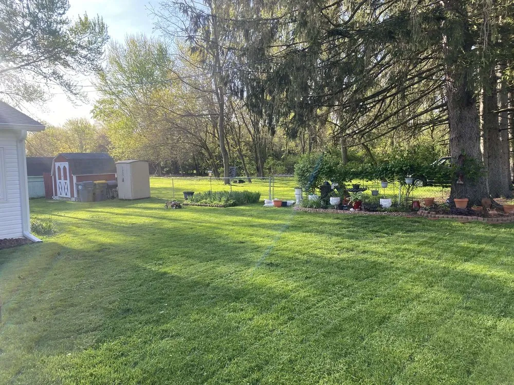 Top-rated landscape installation with custom design in Anderson, IN by Easy Lawn Care