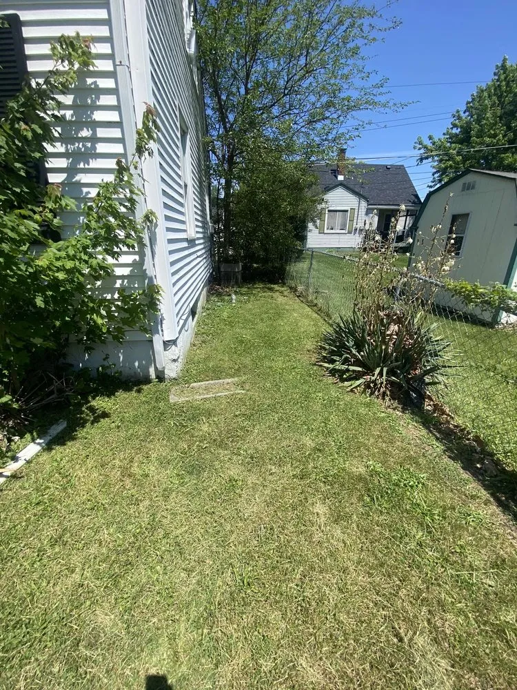 Reliable lawn care service for outdoor upgrades across Anderson, IN - Easy Lawn Care