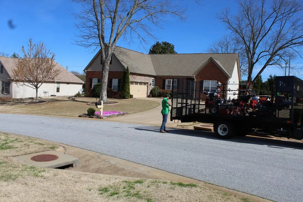 Expert outdoor landscaping in Taylors, SC - Easy Lawn Care
