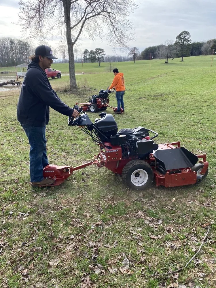 Trusted outdoor landscaping for year-round maintenance across Taylors, SC - Easy Lawn Care