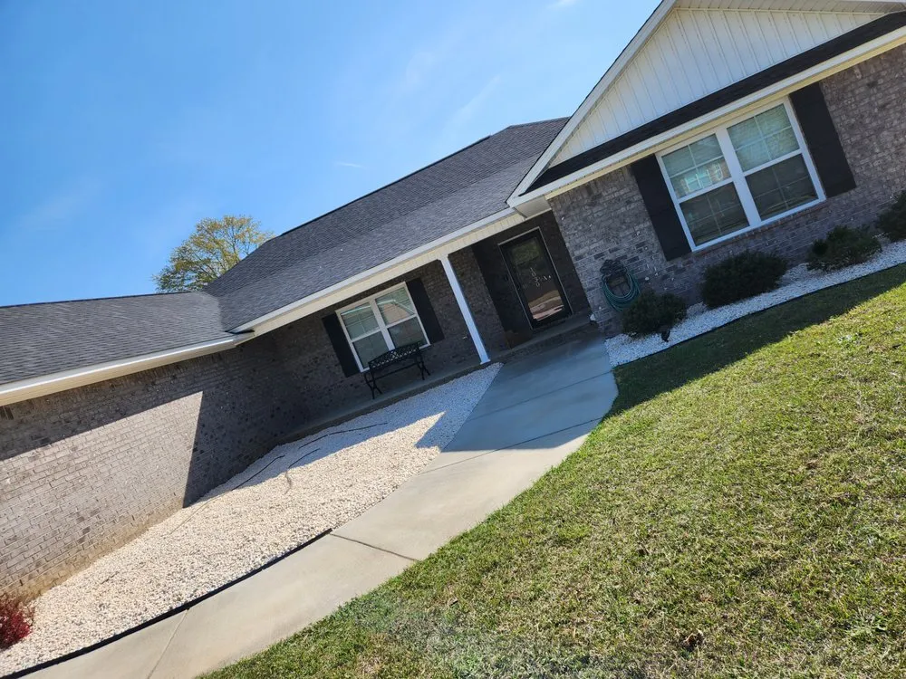 Local yard maintenance in Sumter, SC - Easy Lawn Finishing