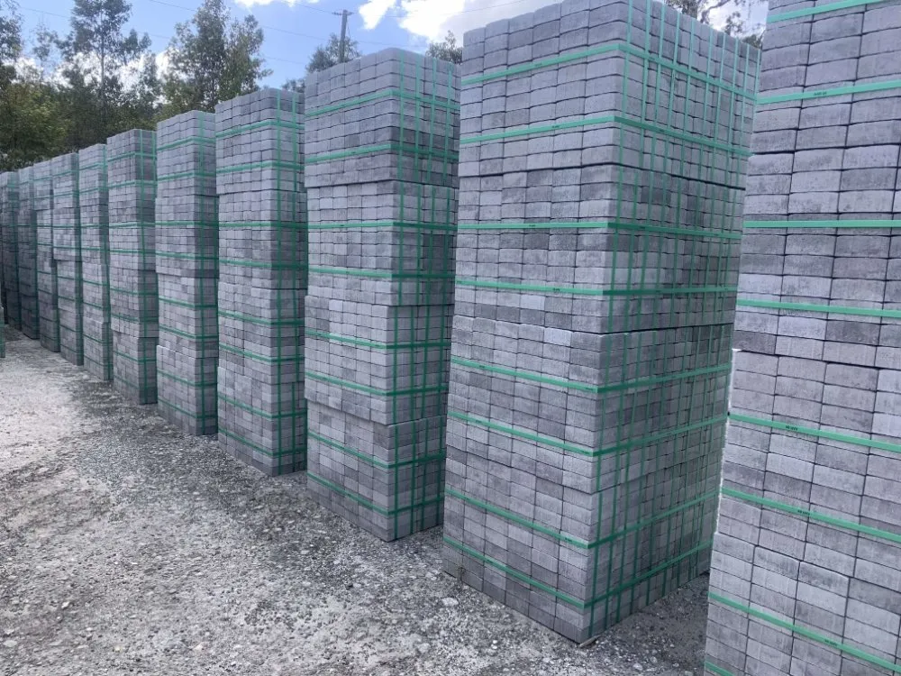 Reliable lawn mowing service in Lake Alfred, FL by Easy Outdoors Designs