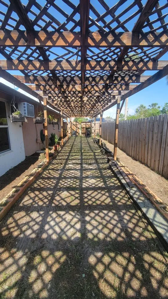 Expert lawn mowing service near you across Venice, FL - Easy Peezy Landscaping