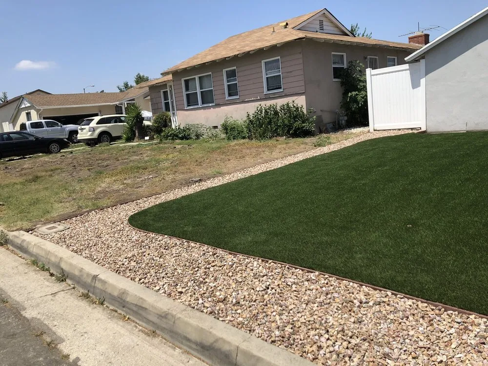 Expert yard maintenance for beautiful yards in Pasadena, CA by EasyTurf