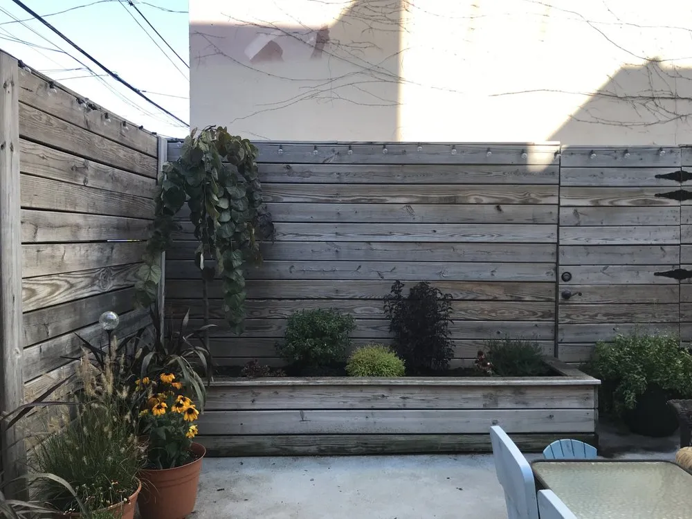 Top-rated lawn mowing service in Philadelphia, PA by Eating for the Ecosystem