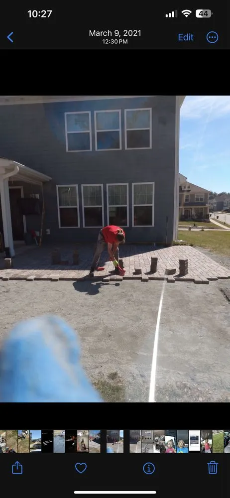 Top-rated garden landscaping for year-round maintenance in Charlotte, NC by Eaton Lawn Care