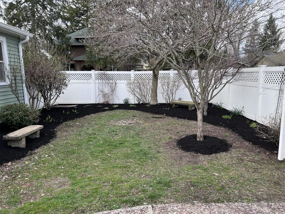 Local outdoor landscaping in Zionsville, IN by Eaves Landscapes