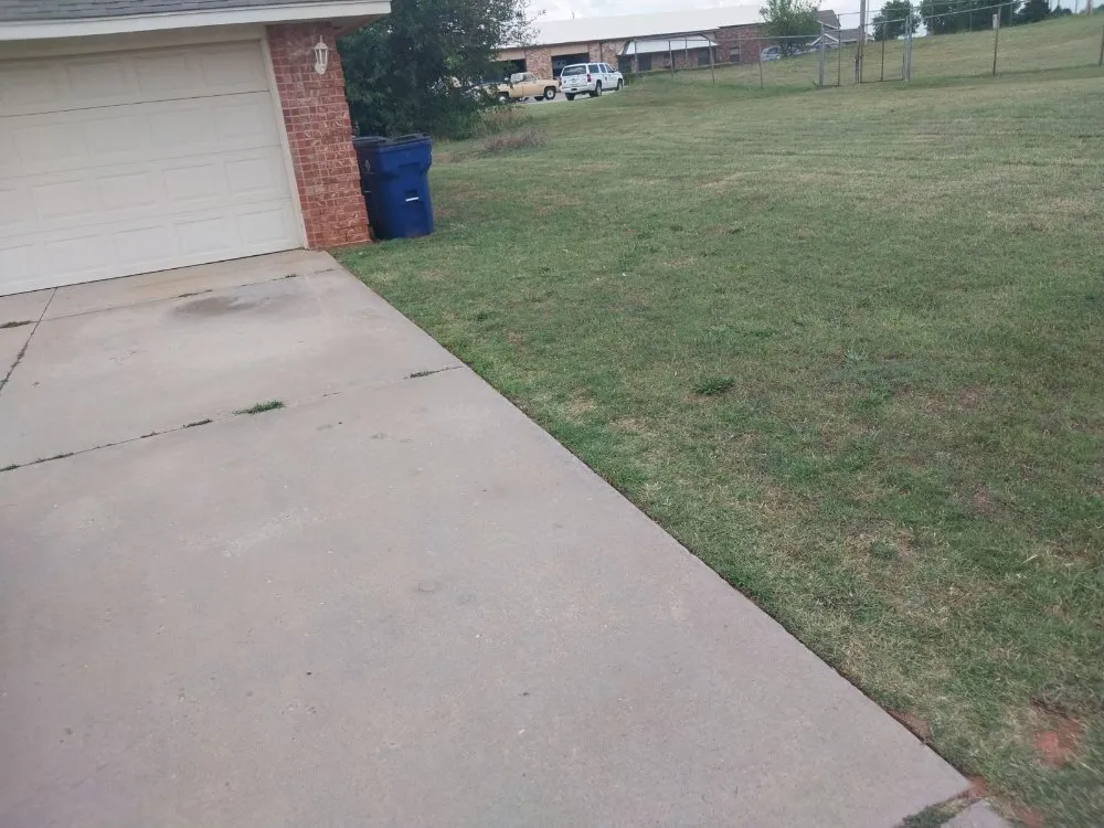 Top-rated outdoor landscaping for year-round maintenance in Oklahoma City, OK by Eazy Care Landscaping