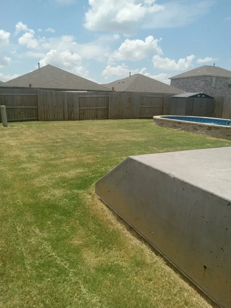 Trusted landscape installation for homes in Oklahoma City, OK by Eazy Care Landscaping