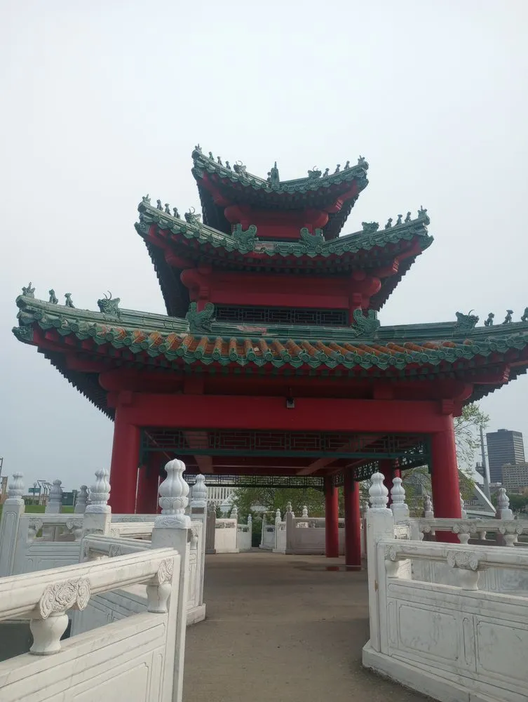 Trusted landscape installation in De Soto, MO - Eazy Does It Stonework and Hardscapes