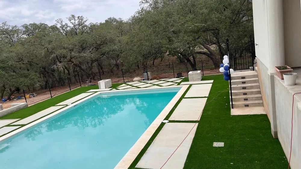 Custom garden landscaping in San Antonio, TX - EB Advantage