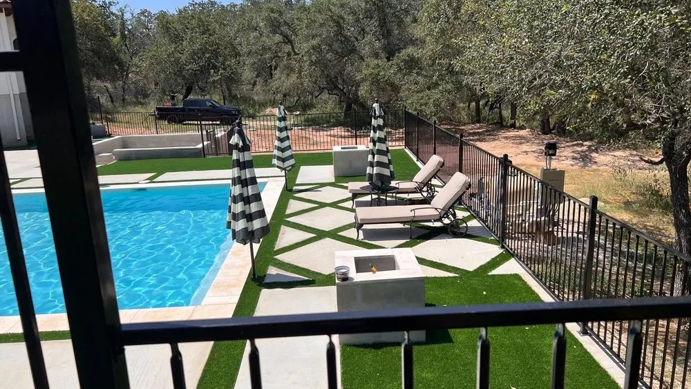 Reliable lawn care service in San Antonio, TX - EB Advantage