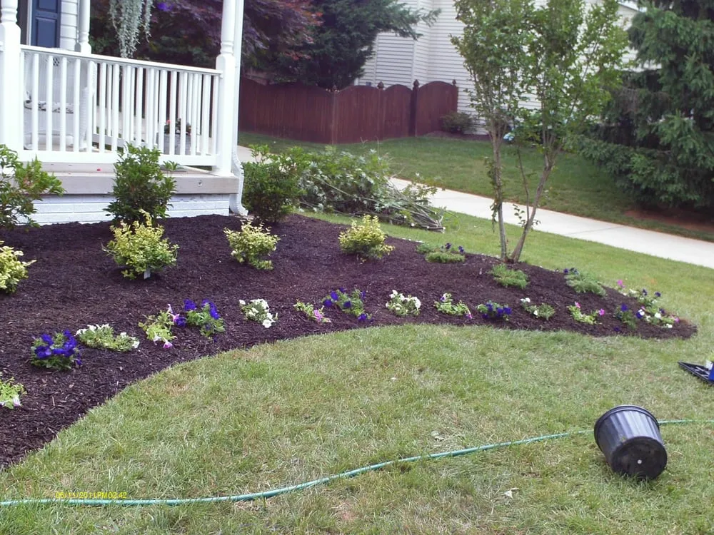 Expert lawn mowing service experts serving Ellicott City, MD - EB Landscaping And Home Improvement