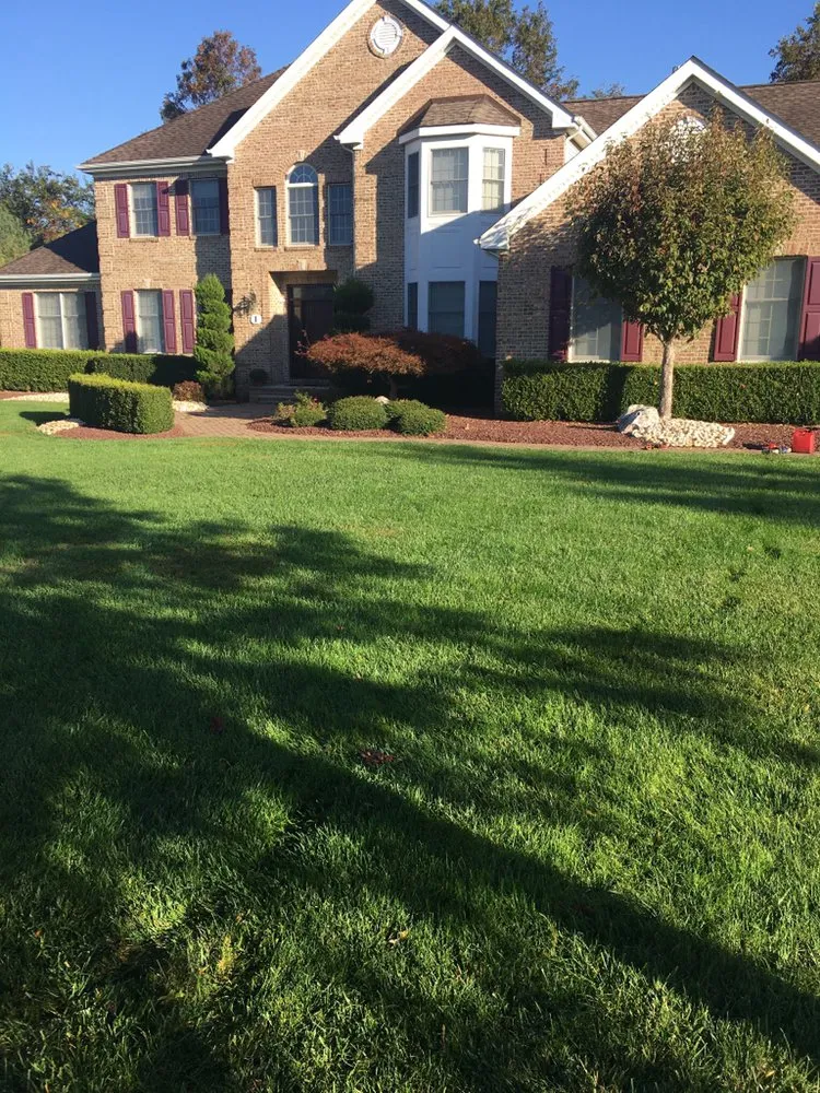 Affordable residential landscaping experts serving Freehold, NJ - EB Landscaping
