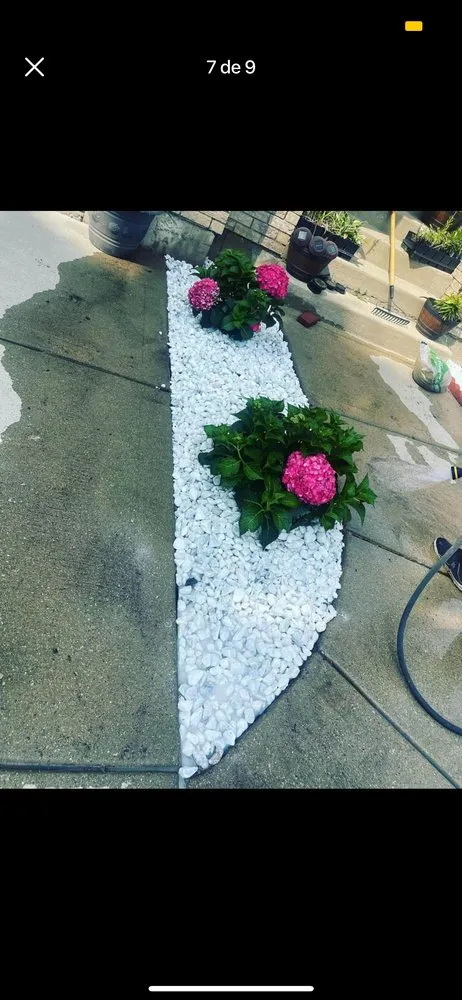 Reliable garden landscaping experts serving Joliet, IL - E&B Landscaping