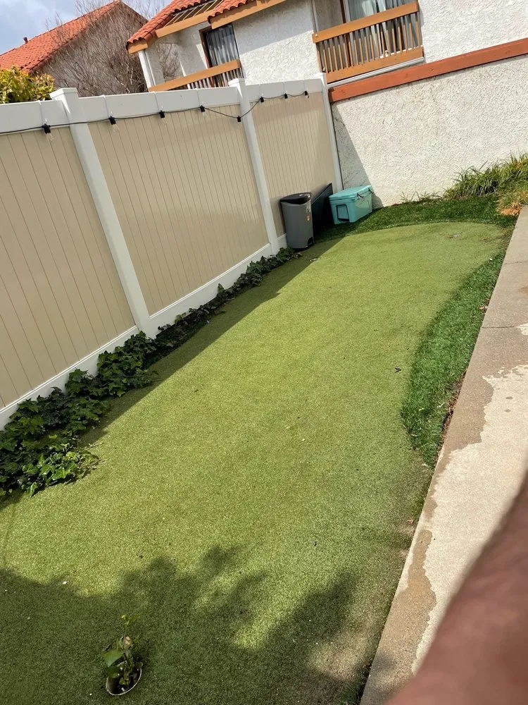 Affordable yard cleanup service with custom design across Santa Clarita, CA - EB lanpscaping