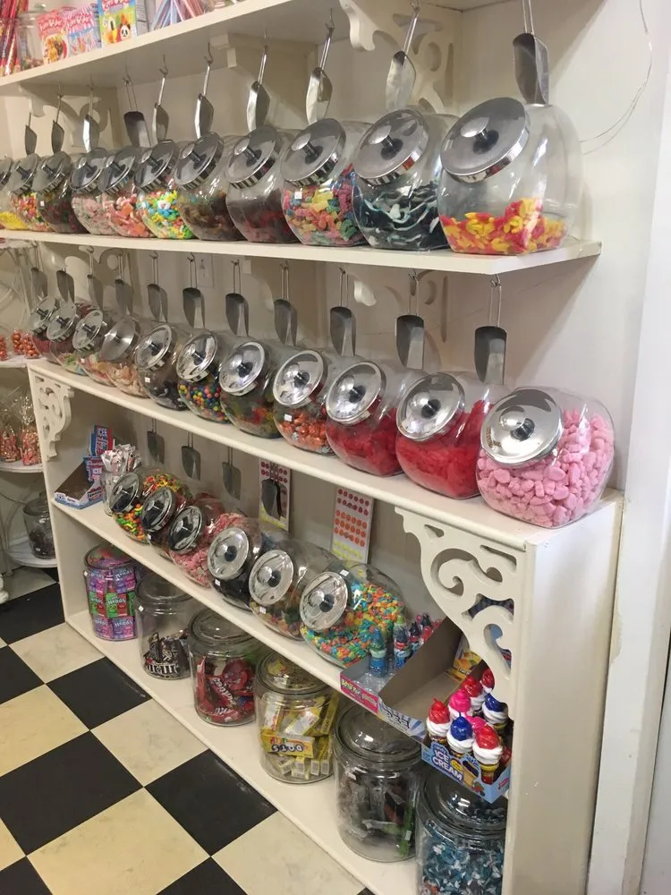 Top-rated lawn care service in Tunkhannock, PA - Ebb's Creative Landscaping