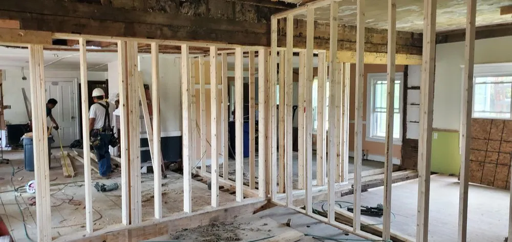 Trusted yard cleanup service in Dudley, MA - Ebenezer Construction and Cleaning