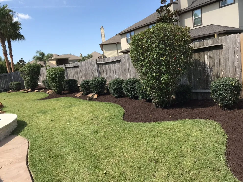 Affordable landscape installation for residential properties across Dickinson, TX - Eber's landscape and Tree Service