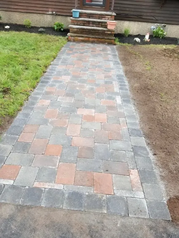 Custom lawn mowing service in Lynn, MA by EBL Landscape & Construction