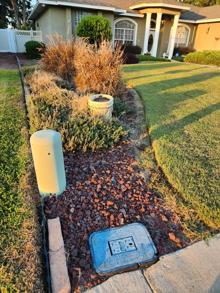 Custom landscaping services in Lakeland, FL by EBP Landscaping