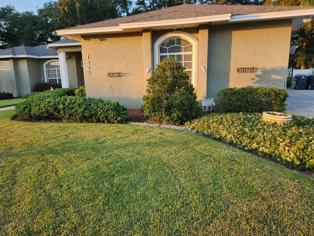 Reliable garden landscaping with custom design across Lakeland, FL - EBP Landscaping