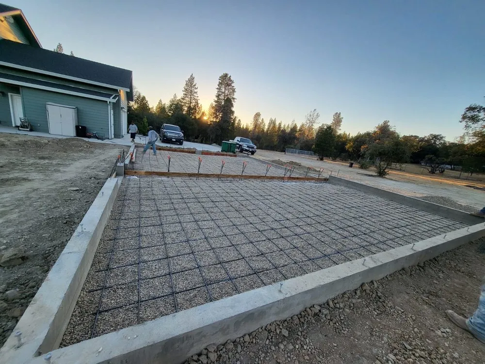 Local yard maintenance in Grass Valley, CA - EC Concrete Hardscape and Landscape Services