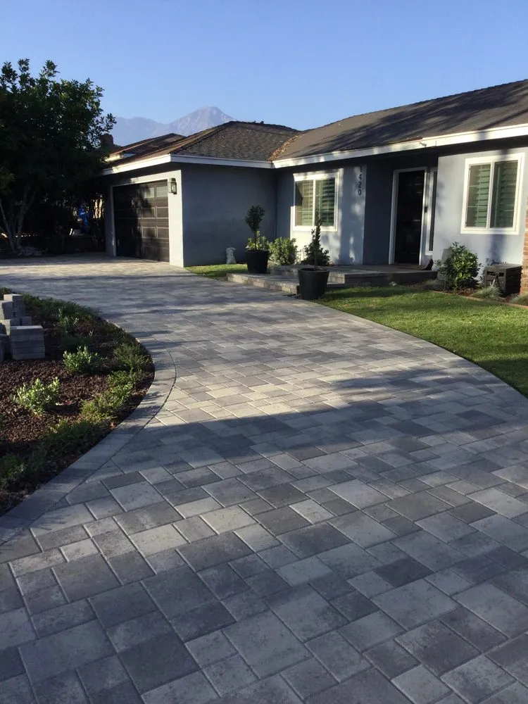 Reliable yard maintenance for homes in Costa Mesa, CA by EC Concrete Solutions