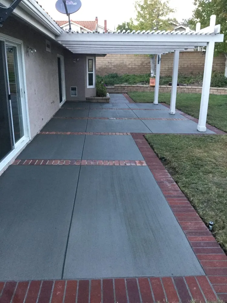 Local yard cleanup service in Costa Mesa, CA by EC Concrete Solutions