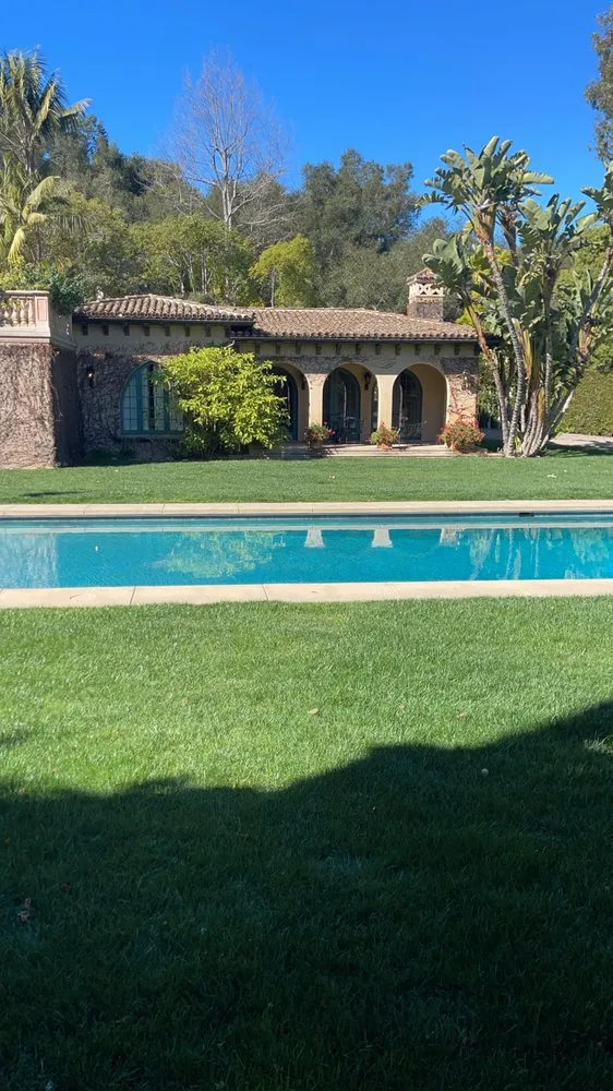 Reliable yard cleanup service in Carpinteria, CA - EC Landscape & Tree Service