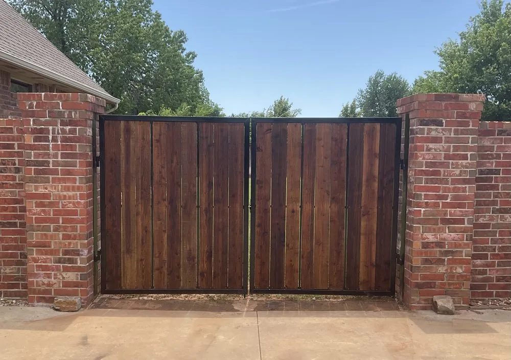 Expert residential landscaping in Oklahoma City, OK - Ec Landscape And Welding