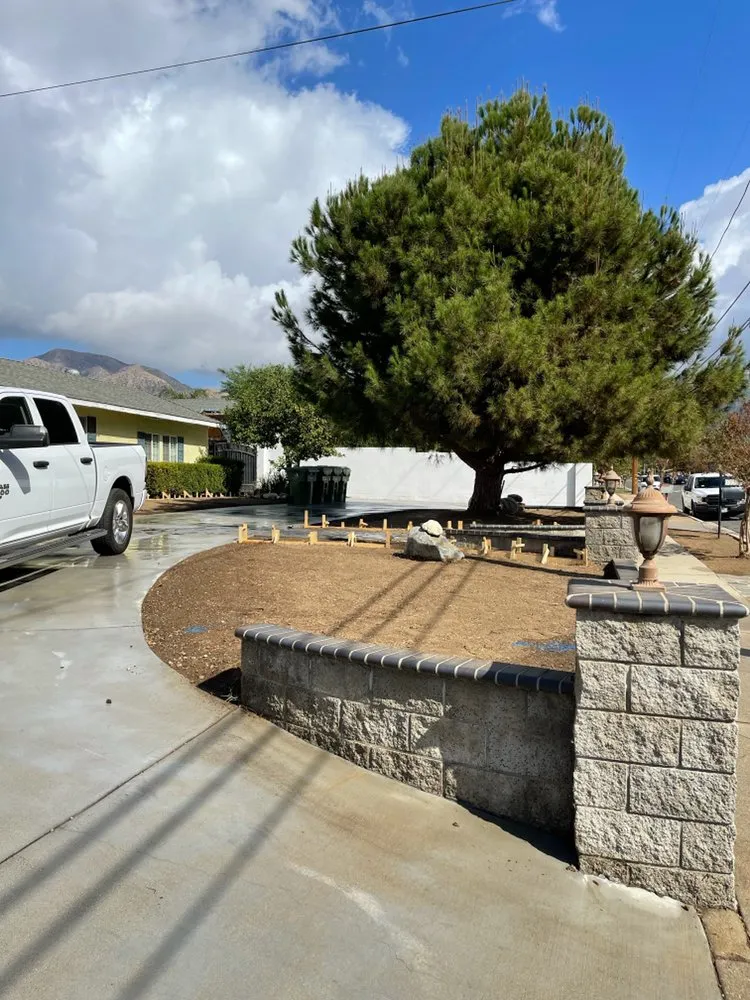 Top-rated yard maintenance in San Fernando, CA by EC Landscape