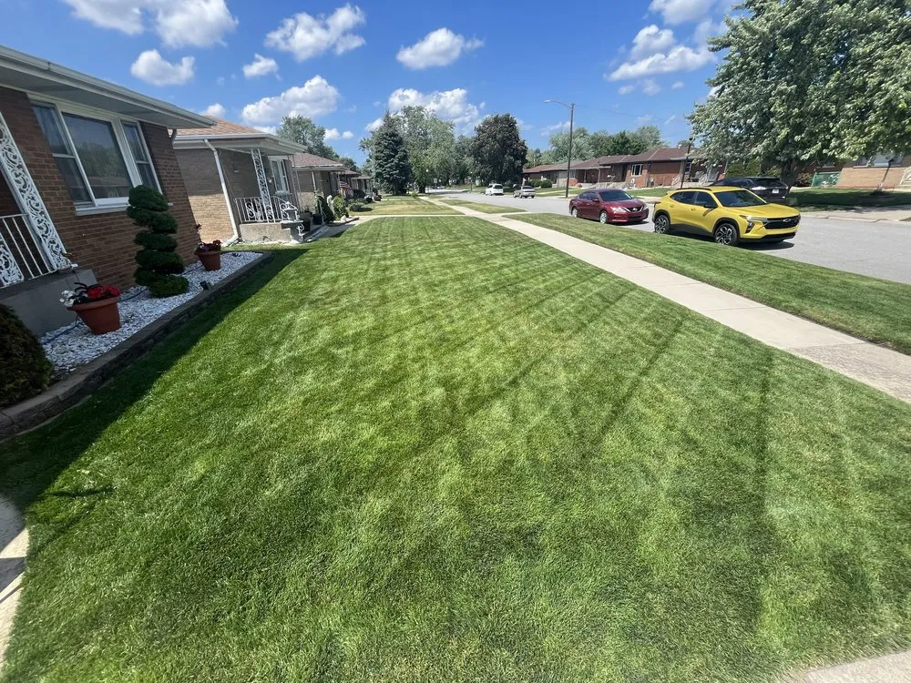 Top-rated yard maintenance near you across Hammond, IN - EC Lawncare