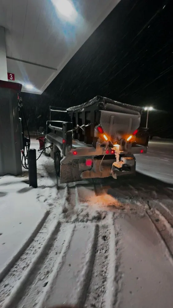 Reliable lawn care service experts serving Belleville, WI - EC Lawn&Landscapes