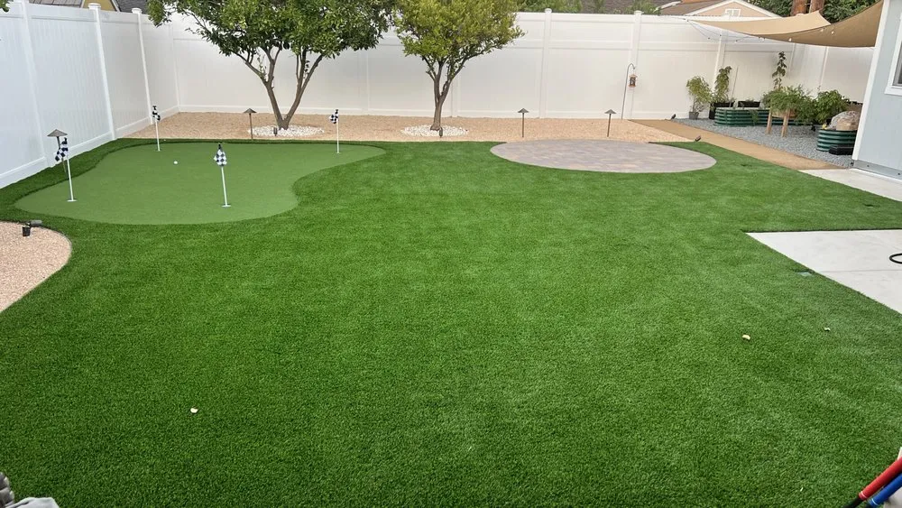 Local landscaping services experts serving Thousand Oaks, CA - EC Turf & Pavers and Landscaping