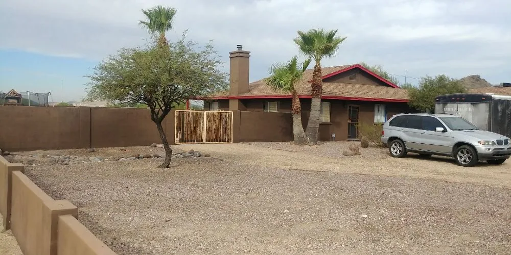 Local yard cleanup service experts serving Phoenix, AZ - Echo Mountain Landscaping