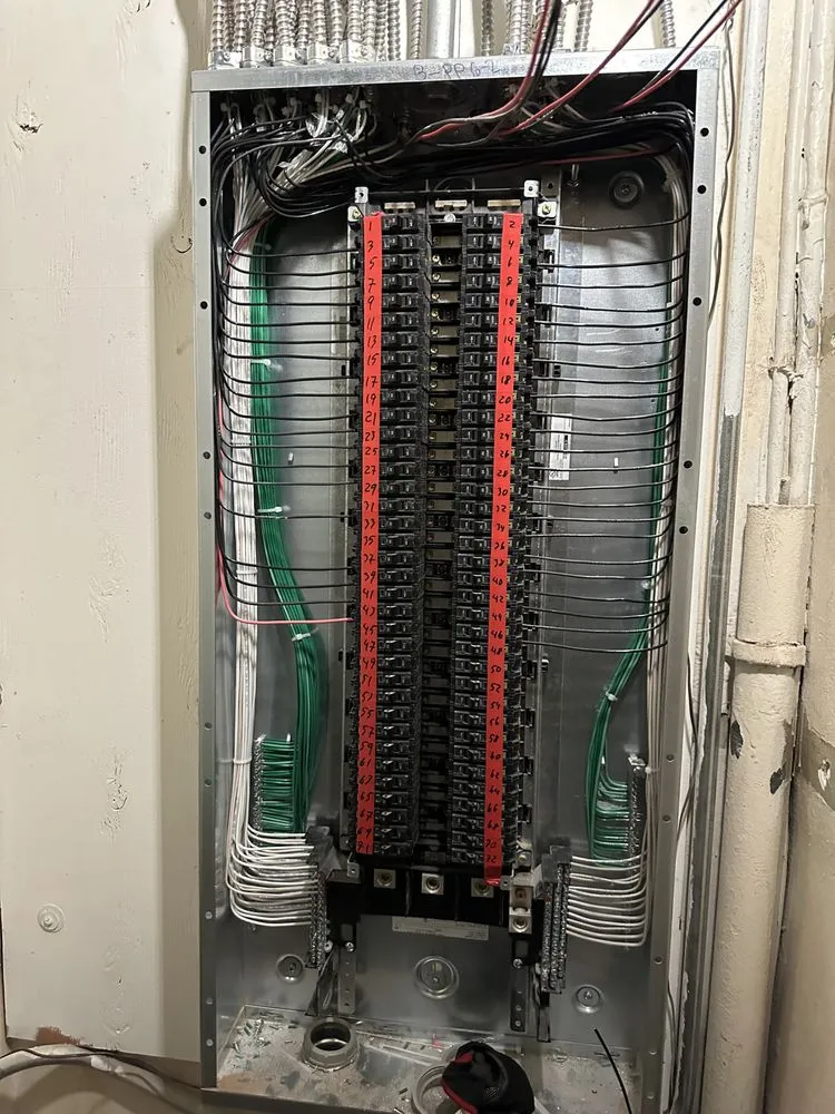 Local yard cleanup service for homes in Orange Park, FL by Echo Tech