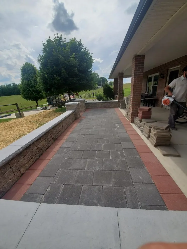 Trusted yard cleanup service experts serving Millersburg, OH - Echo Valley Landscaping & Decks