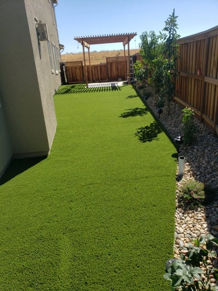 Reliable outdoor landscaping experts serving Hayward, CA - ECL Landscaping Service