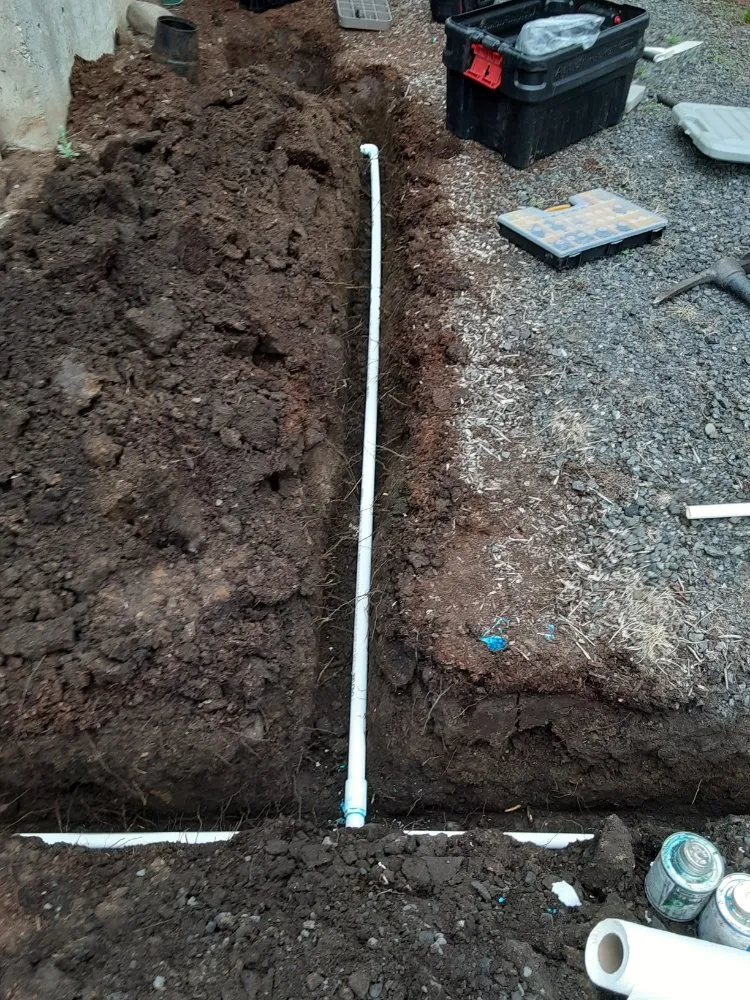 Reliable yard maintenance for beautiful yards in Eugene, OR by Eclectic Gardeners